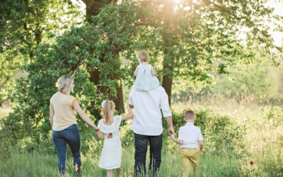 The Leader and Family: 5 Characteristics of a Healthy Family